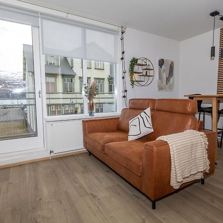 Charming Deluxe Apartment Akureyri Quarto foto