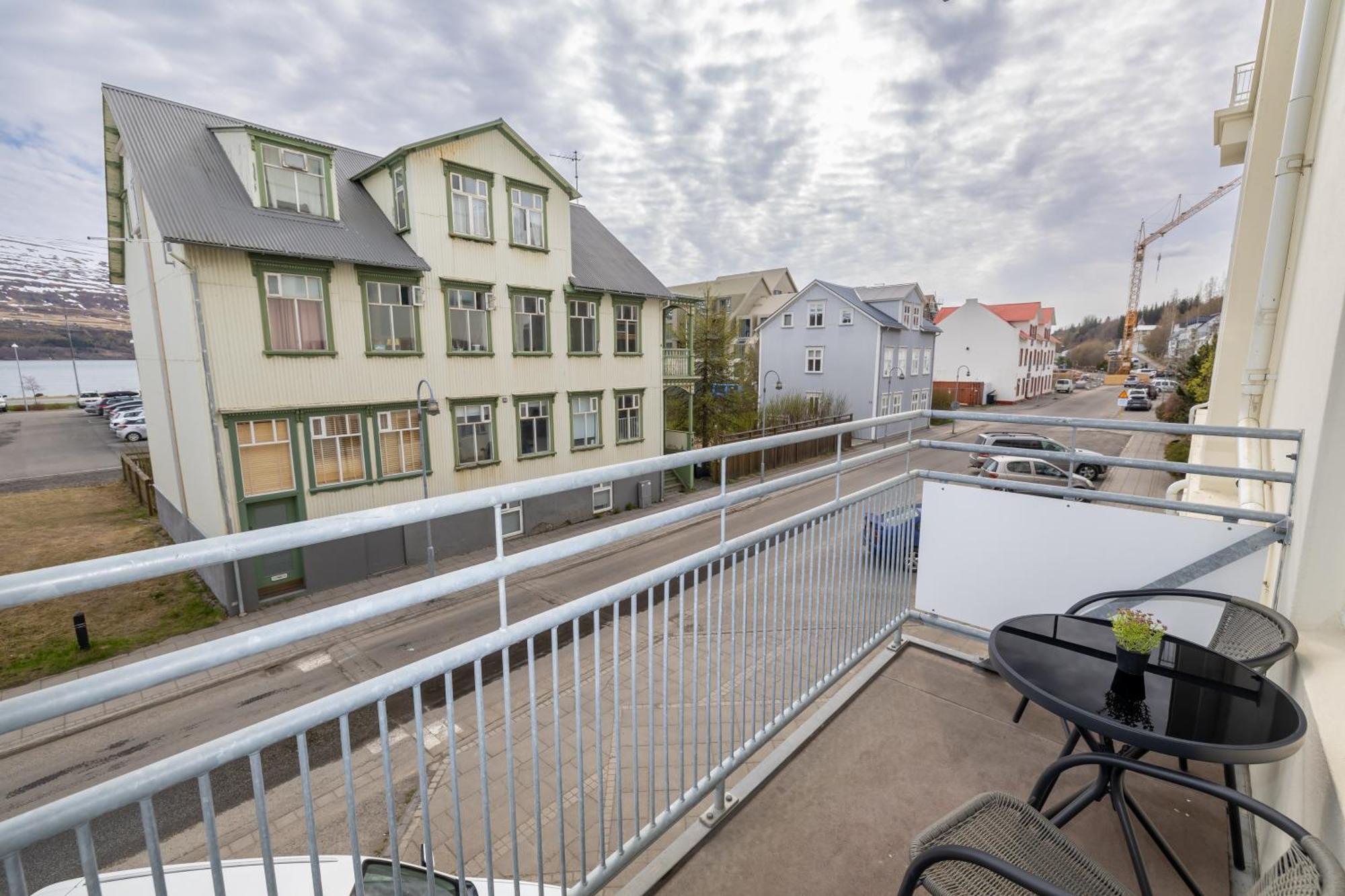 Charming Deluxe Apartment Akureyri Quarto foto