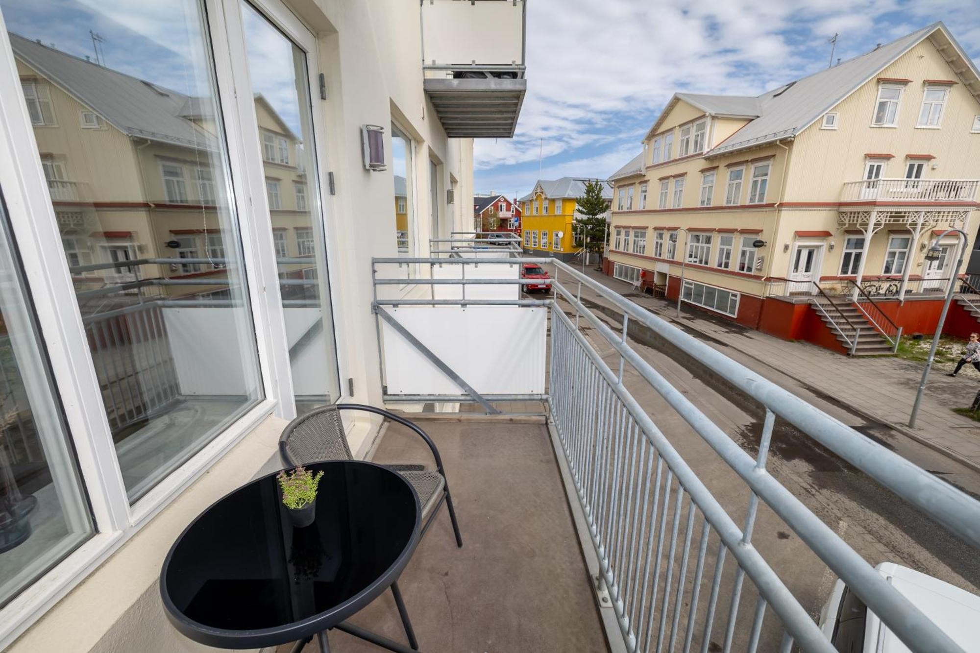 Charming Deluxe Apartment Akureyri Quarto foto